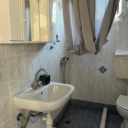 Harry's House Apartment