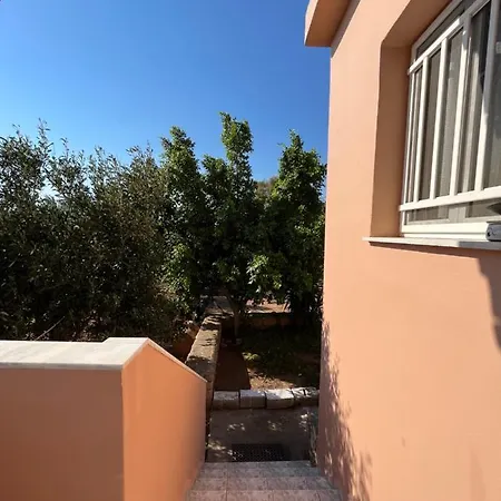 Harry's House Elafonissos