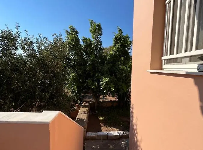 Harry's House Elafonissos